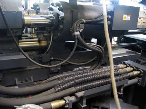 74 tons Injection Moulding Machine- 3